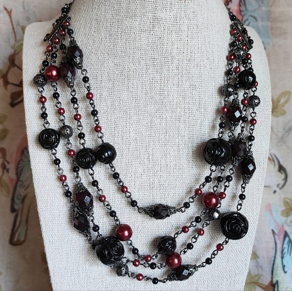 Molded Black Plastic Roses Glass Beads 4 Strand Faux Pearls Gunmetal Necklace NR
